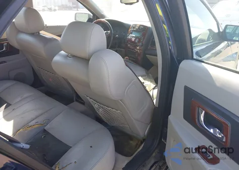 2004 Cadillac Cts Standard z USA, uszkodzony, nr VIN 1G6DM577440124139